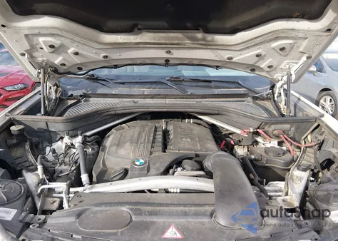 2014 BMW X5 Sdrive35I z USA, uszkodzony, nr VIN 5UXKR2C55E0C00690